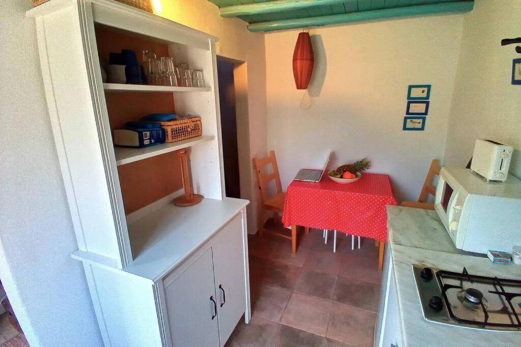 Вилла Casinha De Aldeia No Coracao Da Costa Vicentina Вила-ду-Биспо Экстерьер фото
